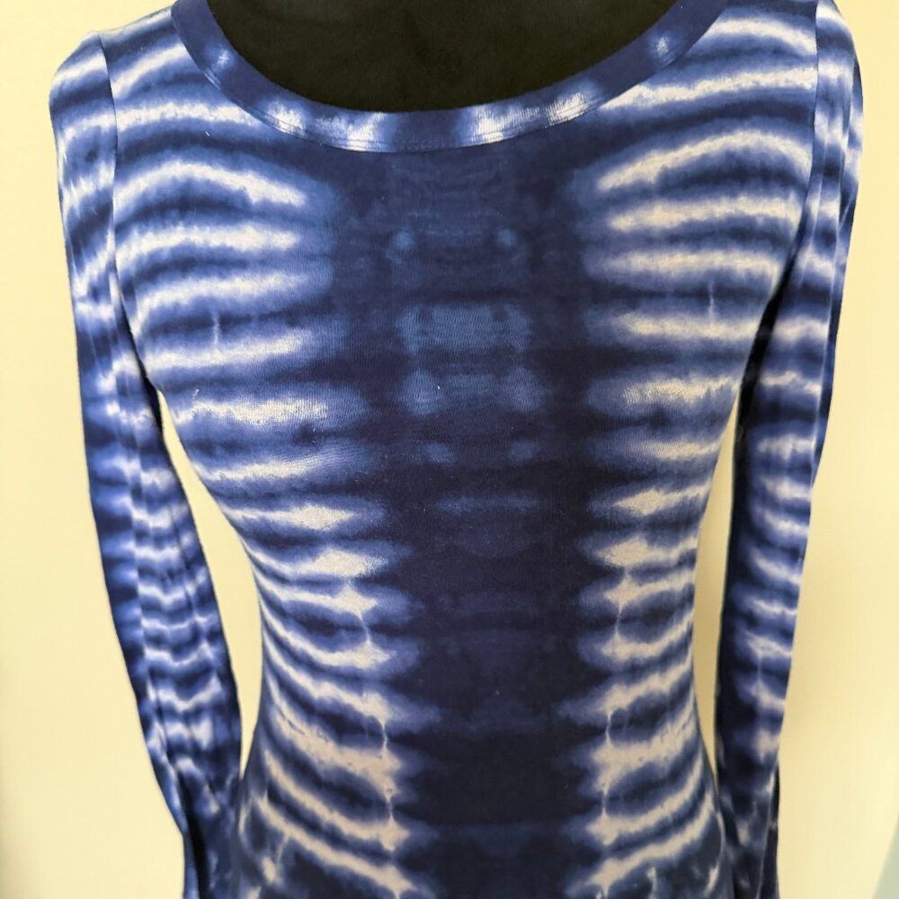 Blue Tie-Dye Long Sleeve Women's Top